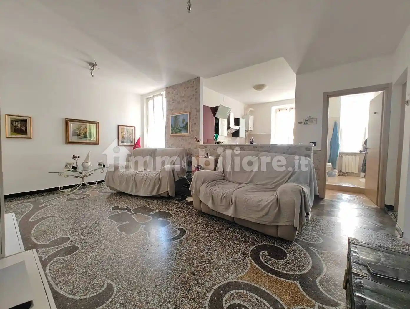 Appartamento in vendita a Genova