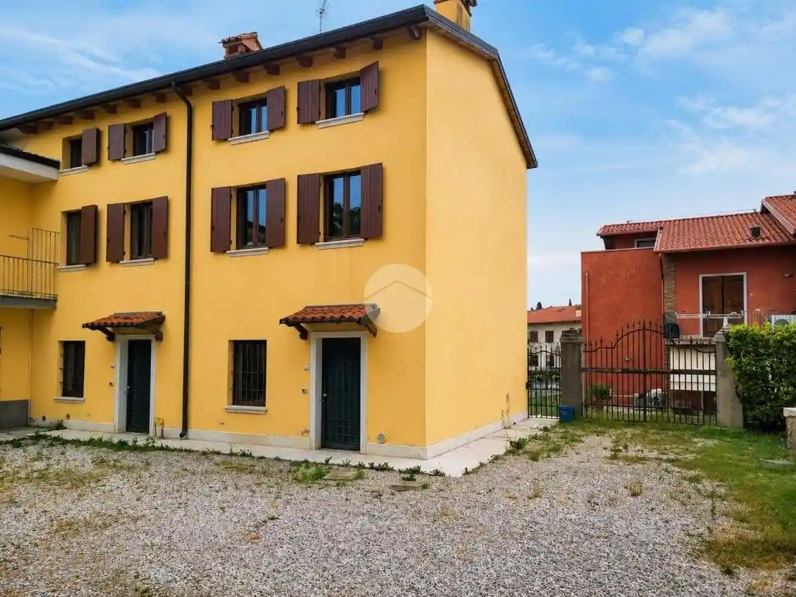 Villetta a schiera in vendita a Castelnuovo del Garda