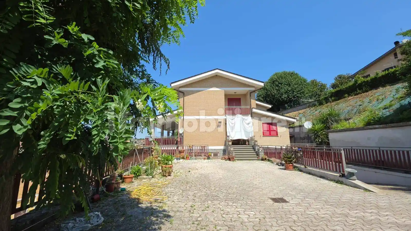 Villa in vendita a Labico