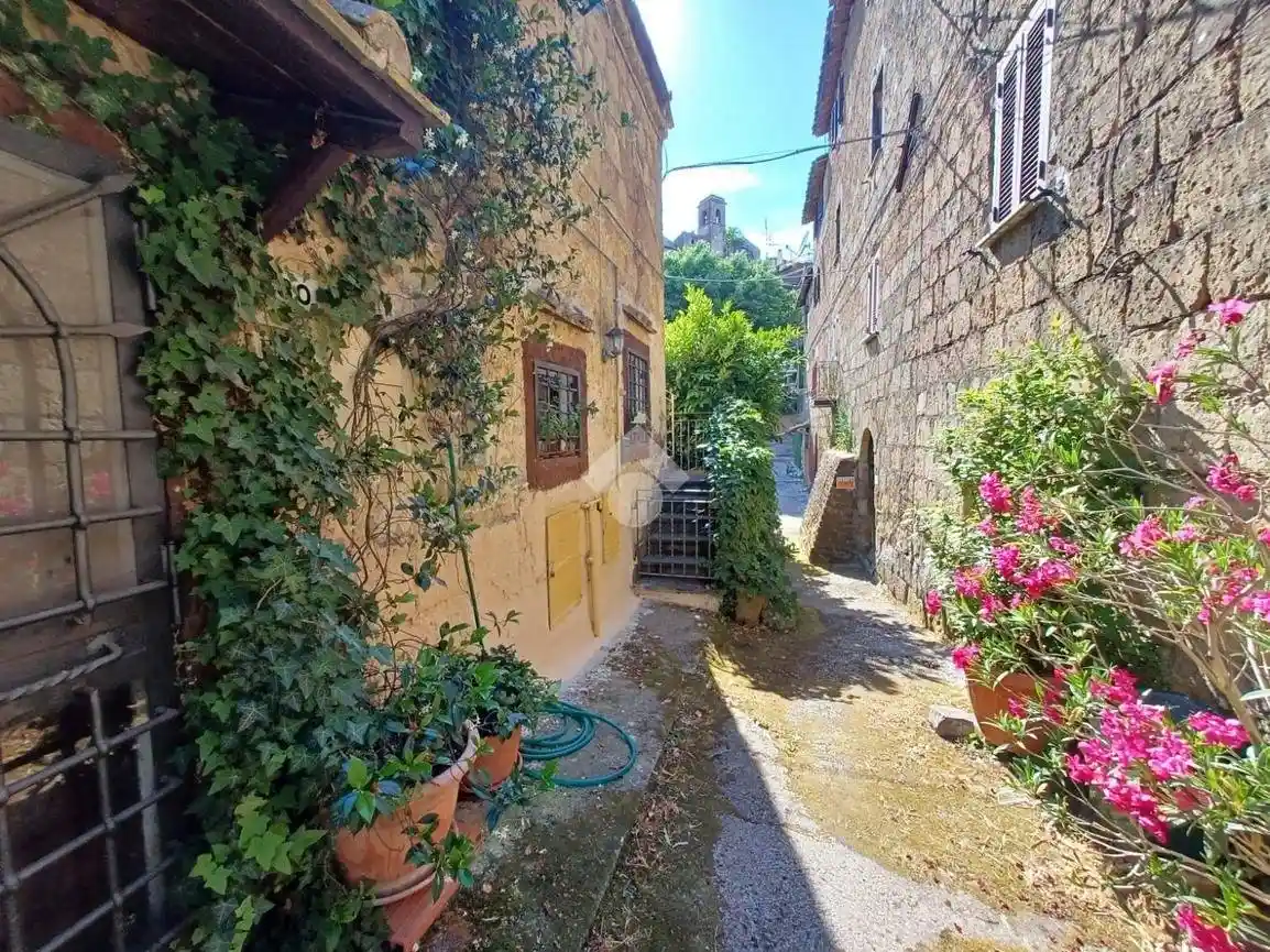 Appartamento in vendita a Calcata