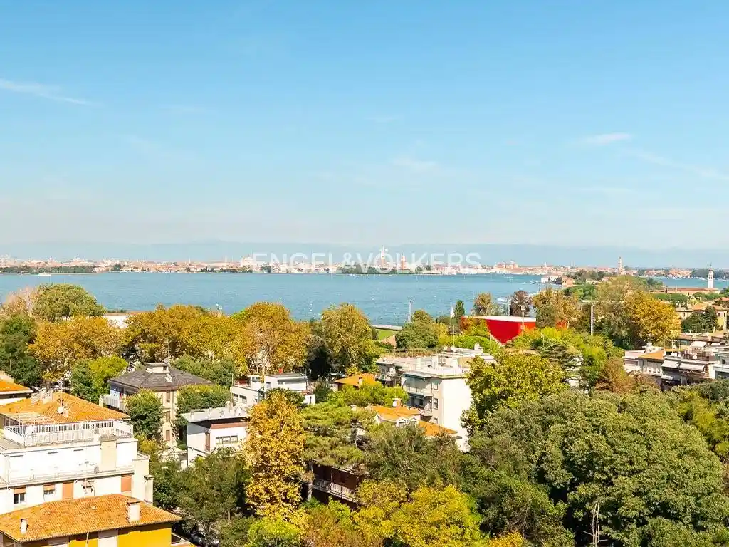 Appartamento in vendita a Venezia
