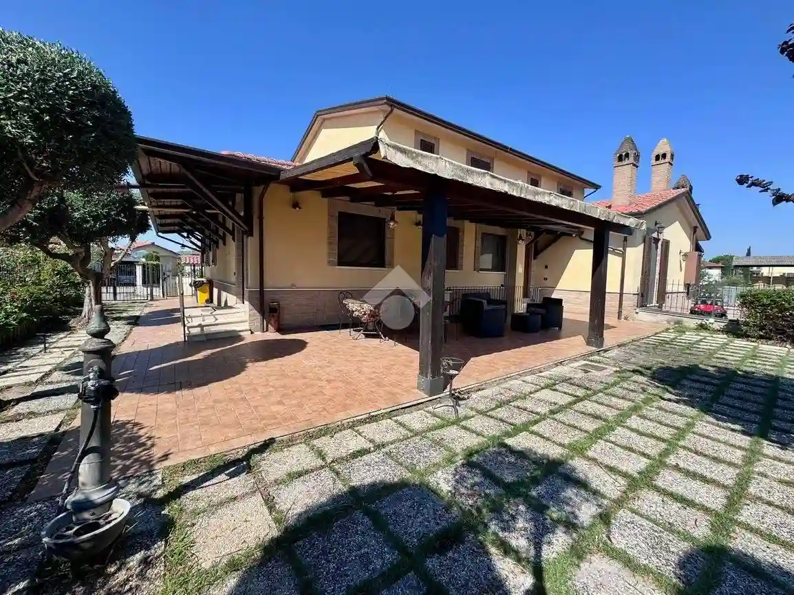 Villa - foto 3