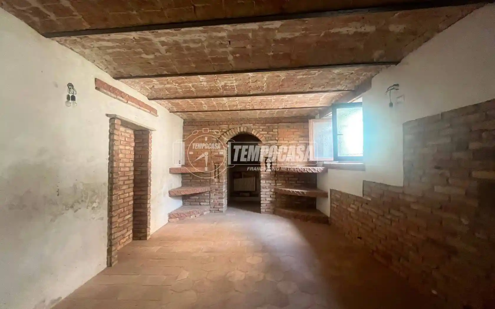 Rustico - Casale in vendita a Asti
