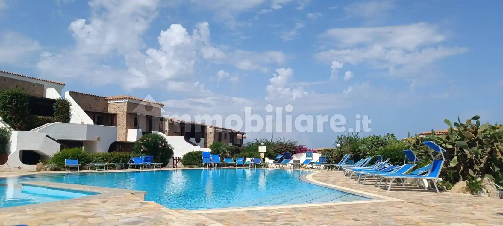 Villetta a schiera in vendita a Santa Teresa Gallura