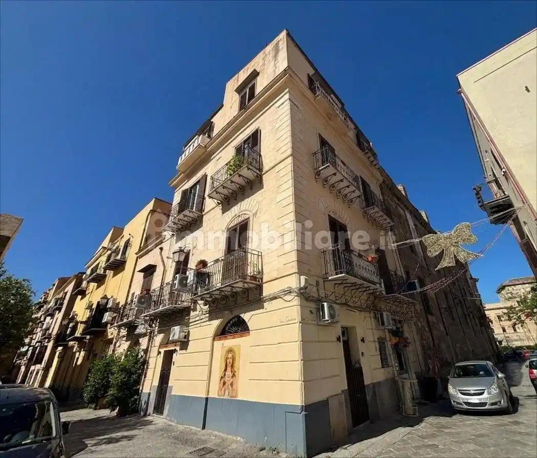 Appartamento in vendita a Palermo