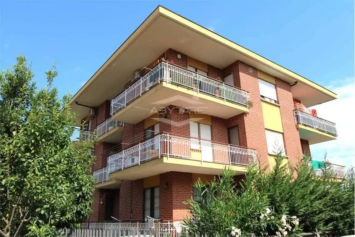 Appartamento in vendita a Beinasco