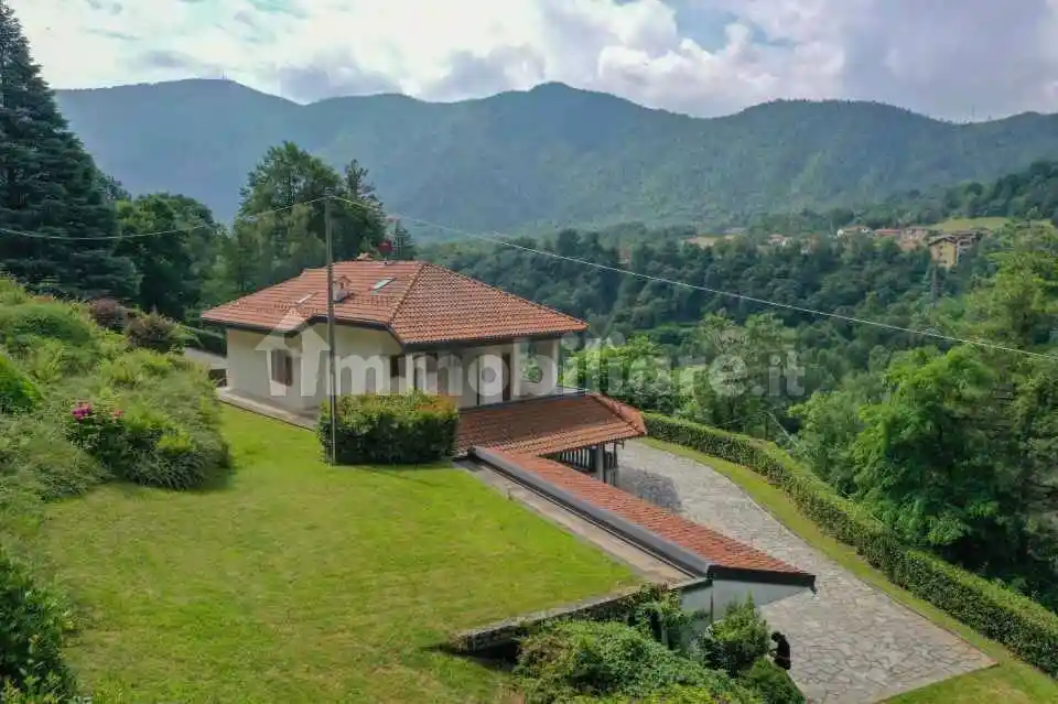 Villa in vendita a Germagnano