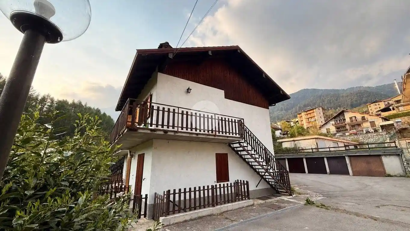 Appartamento in vendita a Borno