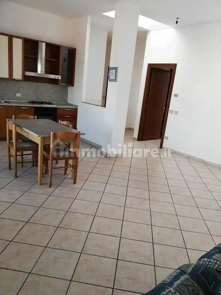 Appartamento in affitto a Lainate