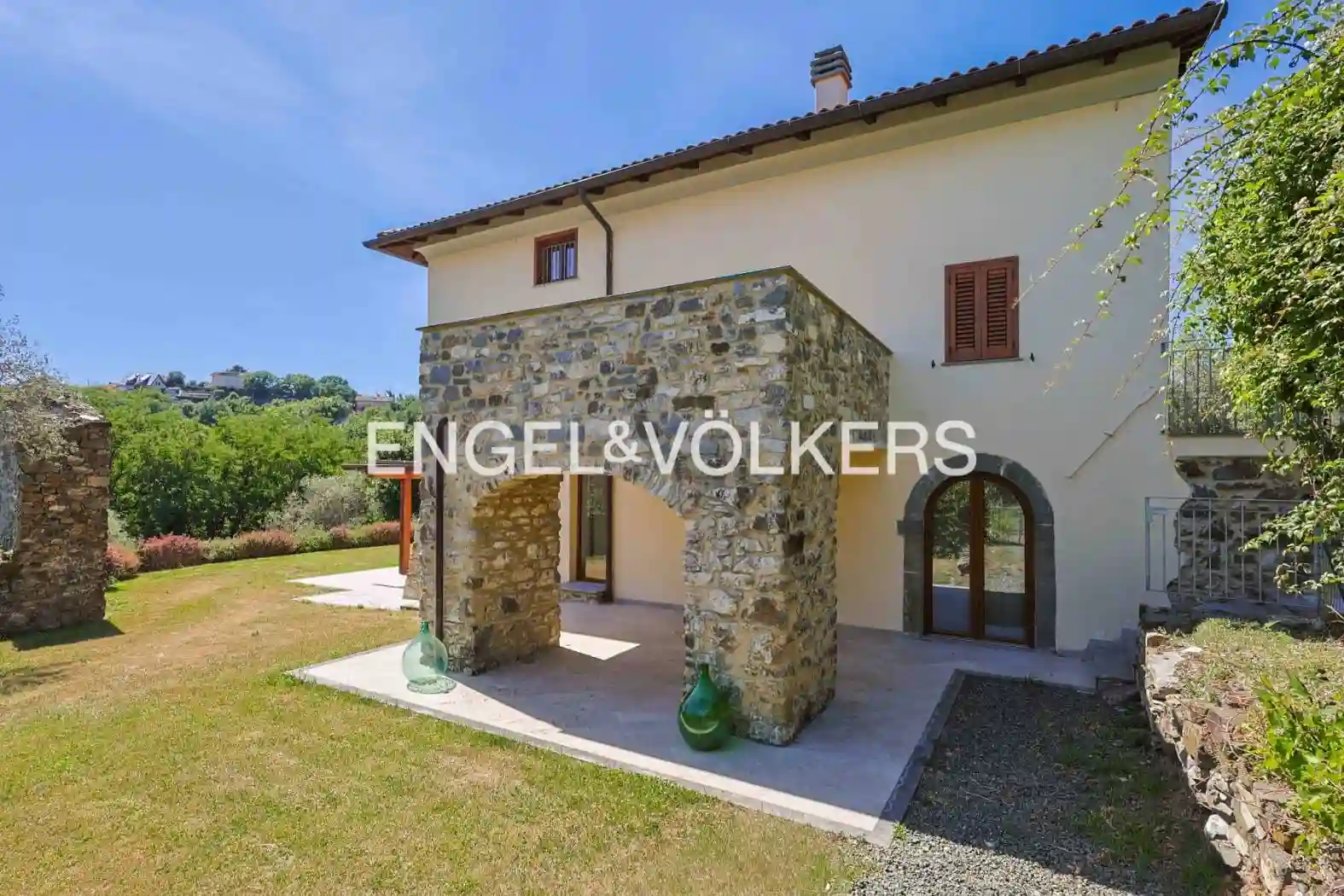 Villa - foto 2