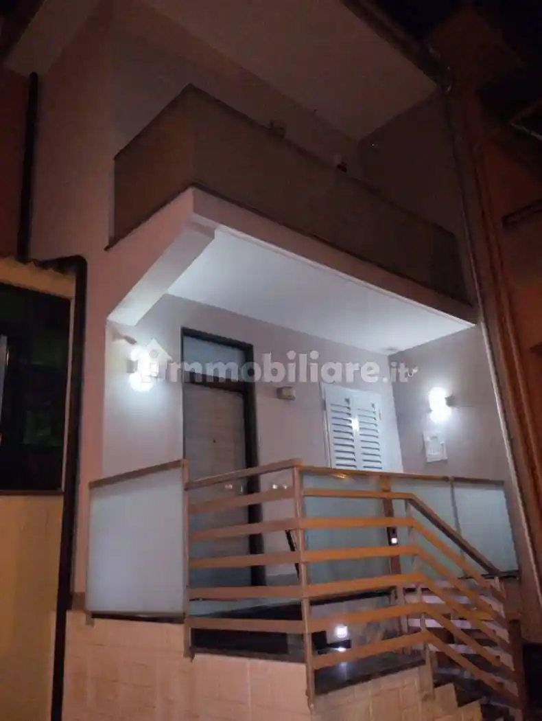 Villetta a schiera in affitto a Cancello ed Arnone