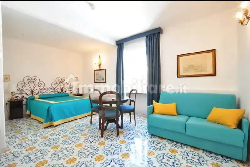 Appartamento in vendita a Capri