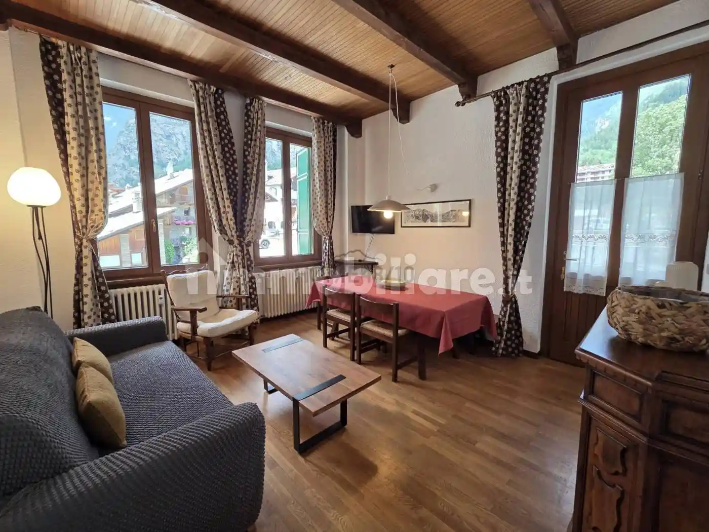 Appartamento in affitto a Courmayeur