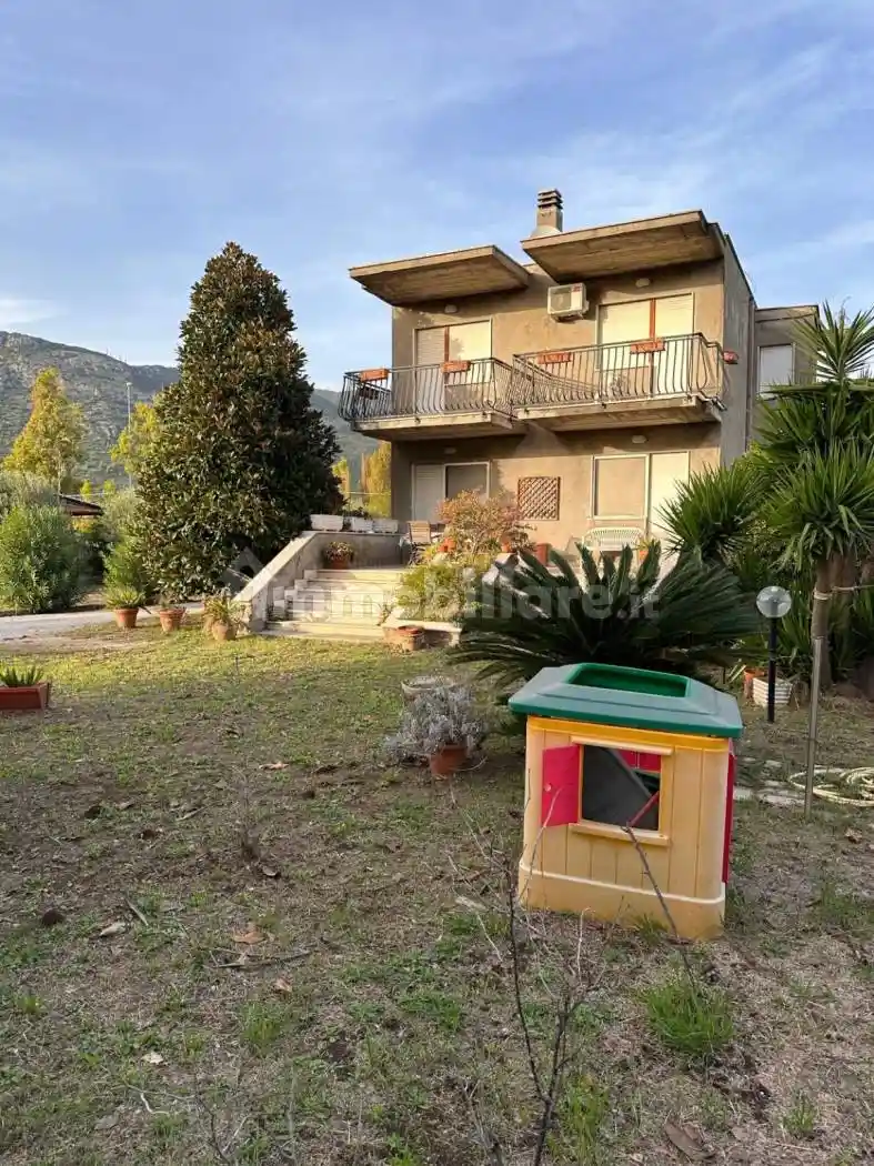Villa in vendita a Terracina