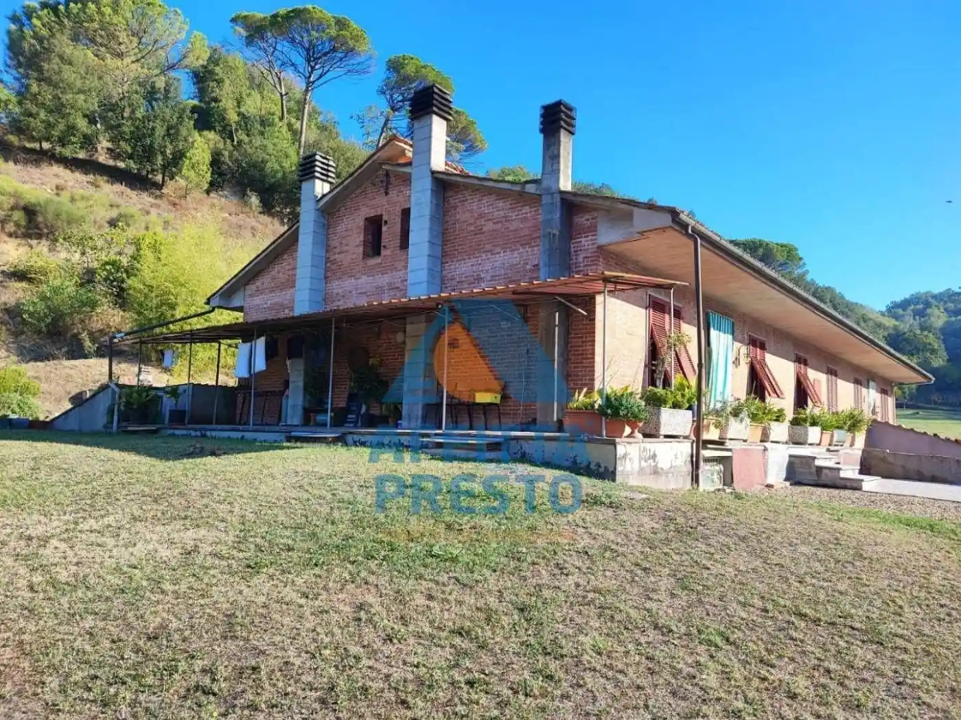 Casa indipendente in affitto a Palaia
