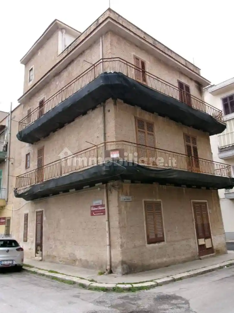 Casa indipendente in vendita a Bagheria