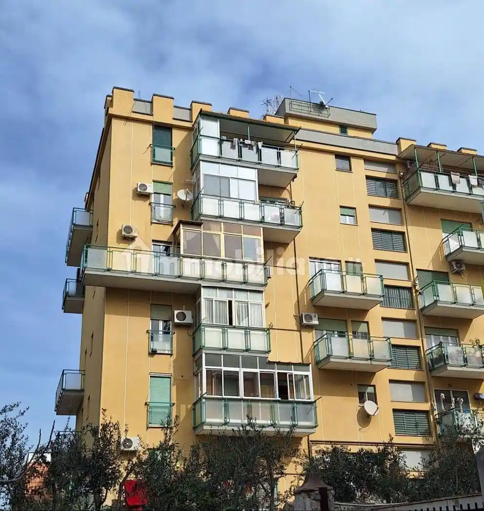 Appartamento in vendita a Palermo