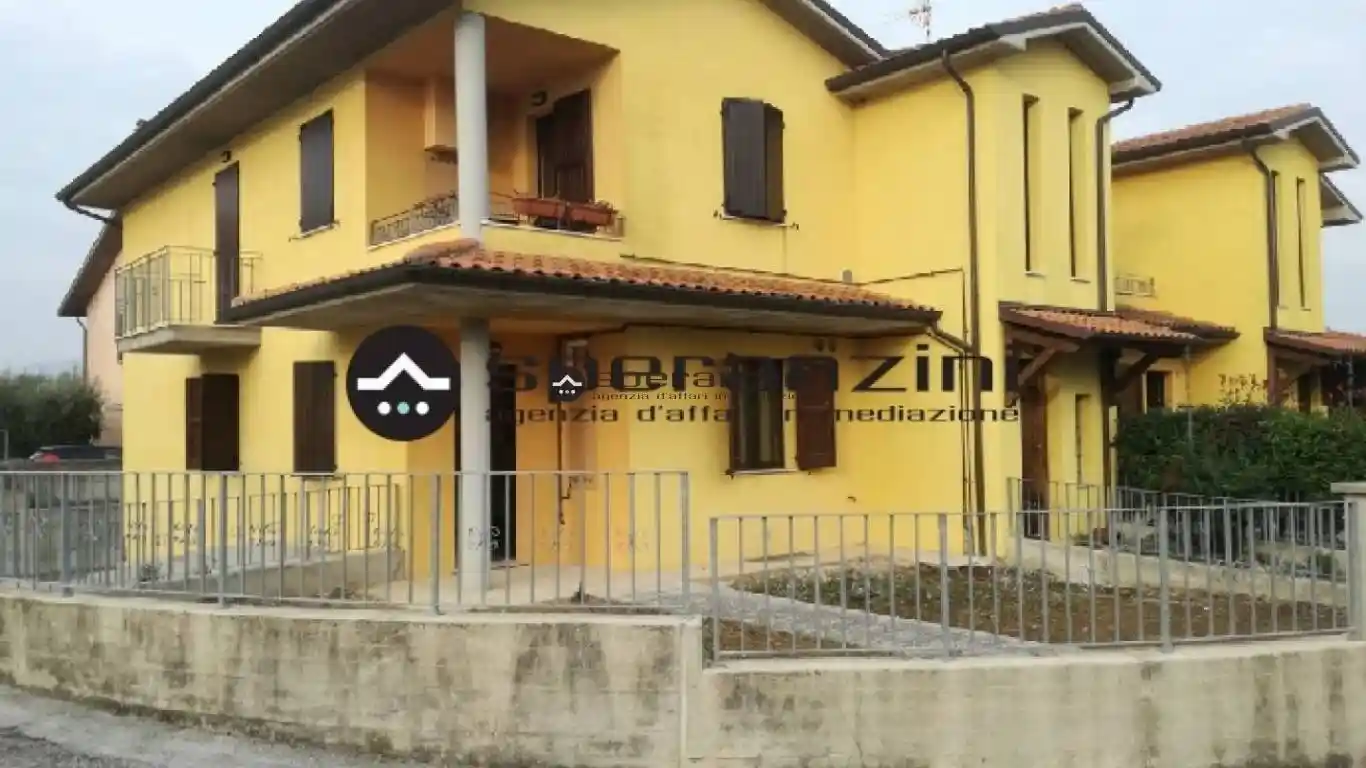 Appartamento in vendita a Montefelcino