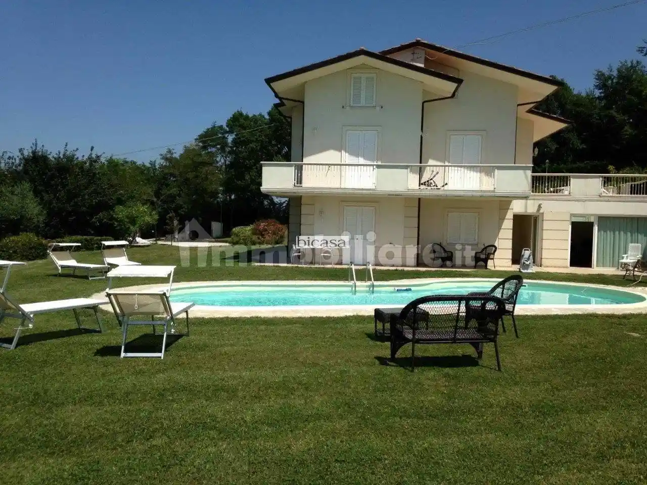 Villa in vendita a Montelabbate
