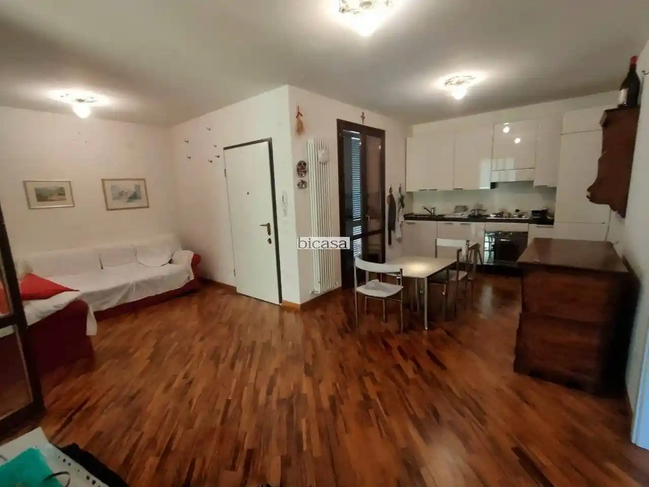 Appartamento in vendita a Mombaroccio