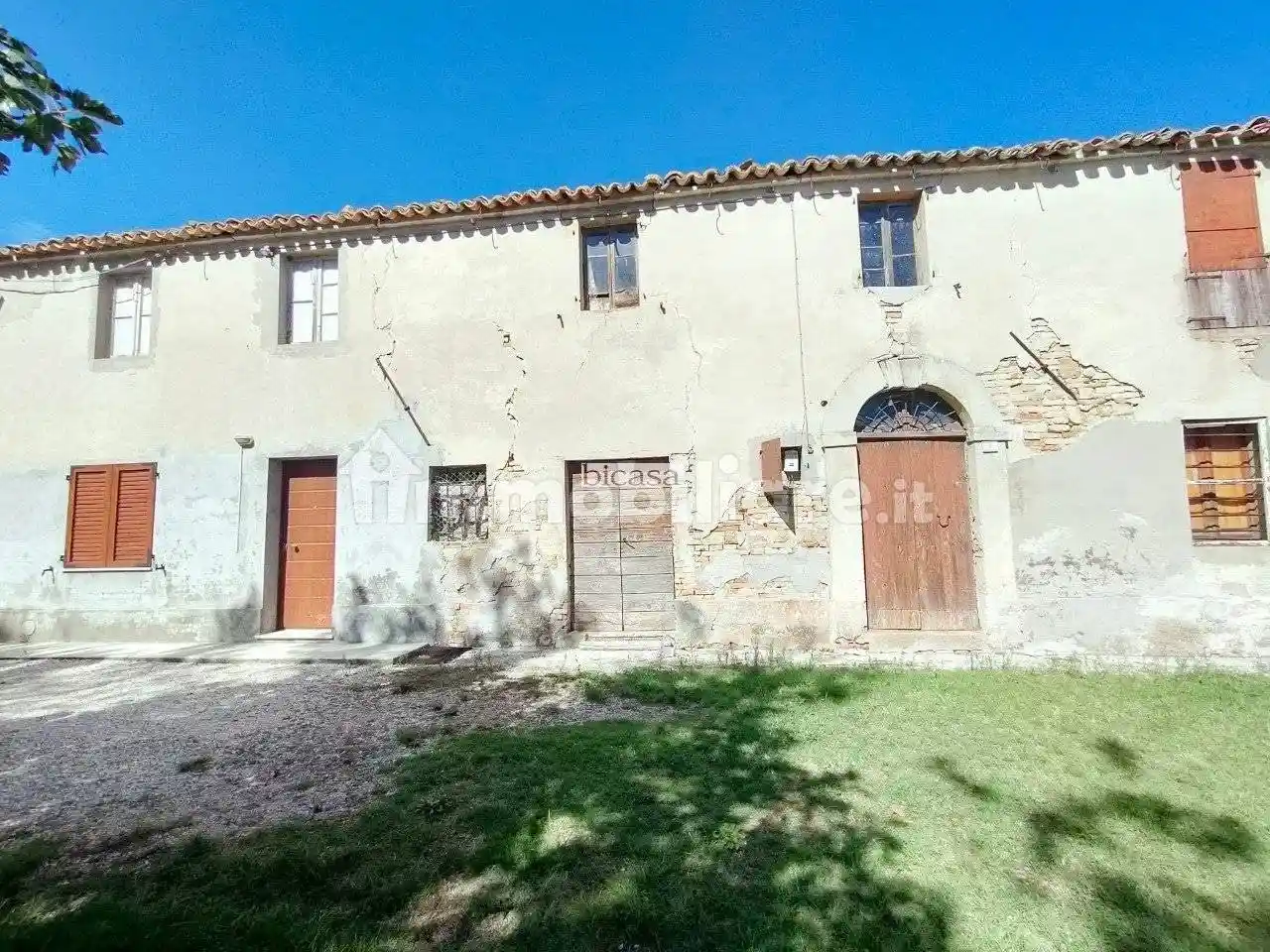 Villa in vendita a Cartoceto