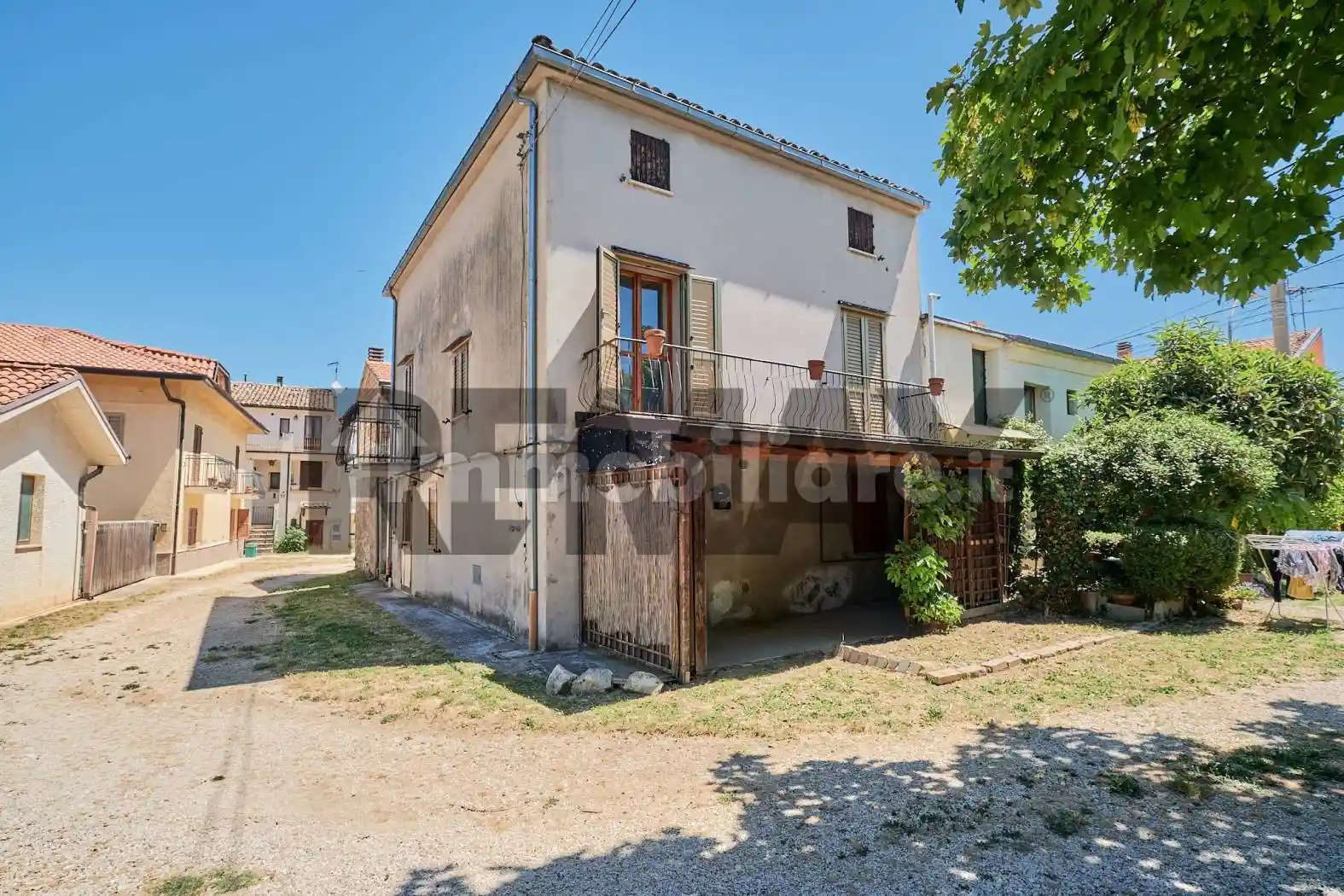 Casa indipendente in vendita a Ari