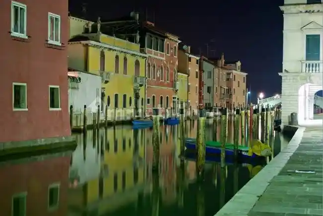 Palazzo - Edificio in vendita a Chioggia