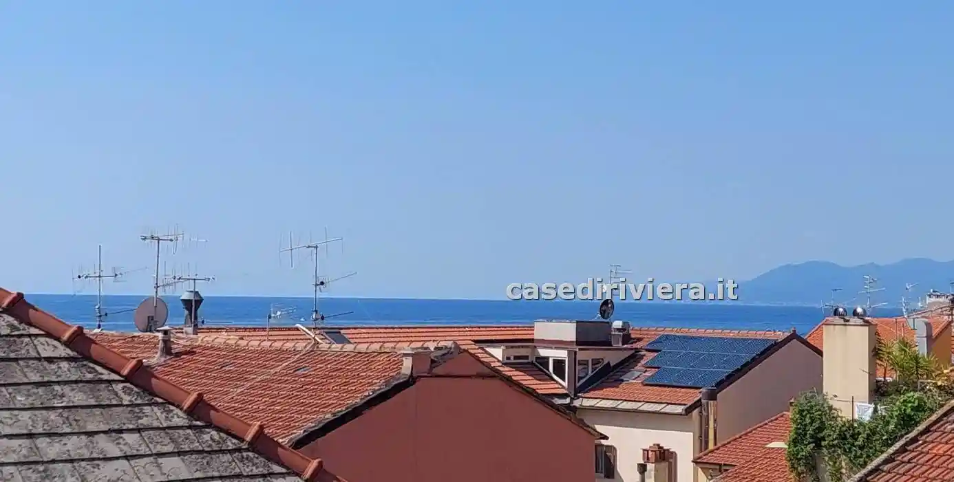 Appartamento in vendita a Finale Ligure