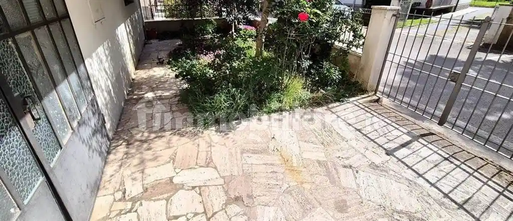 Appartamento in vendita a Montevarchi