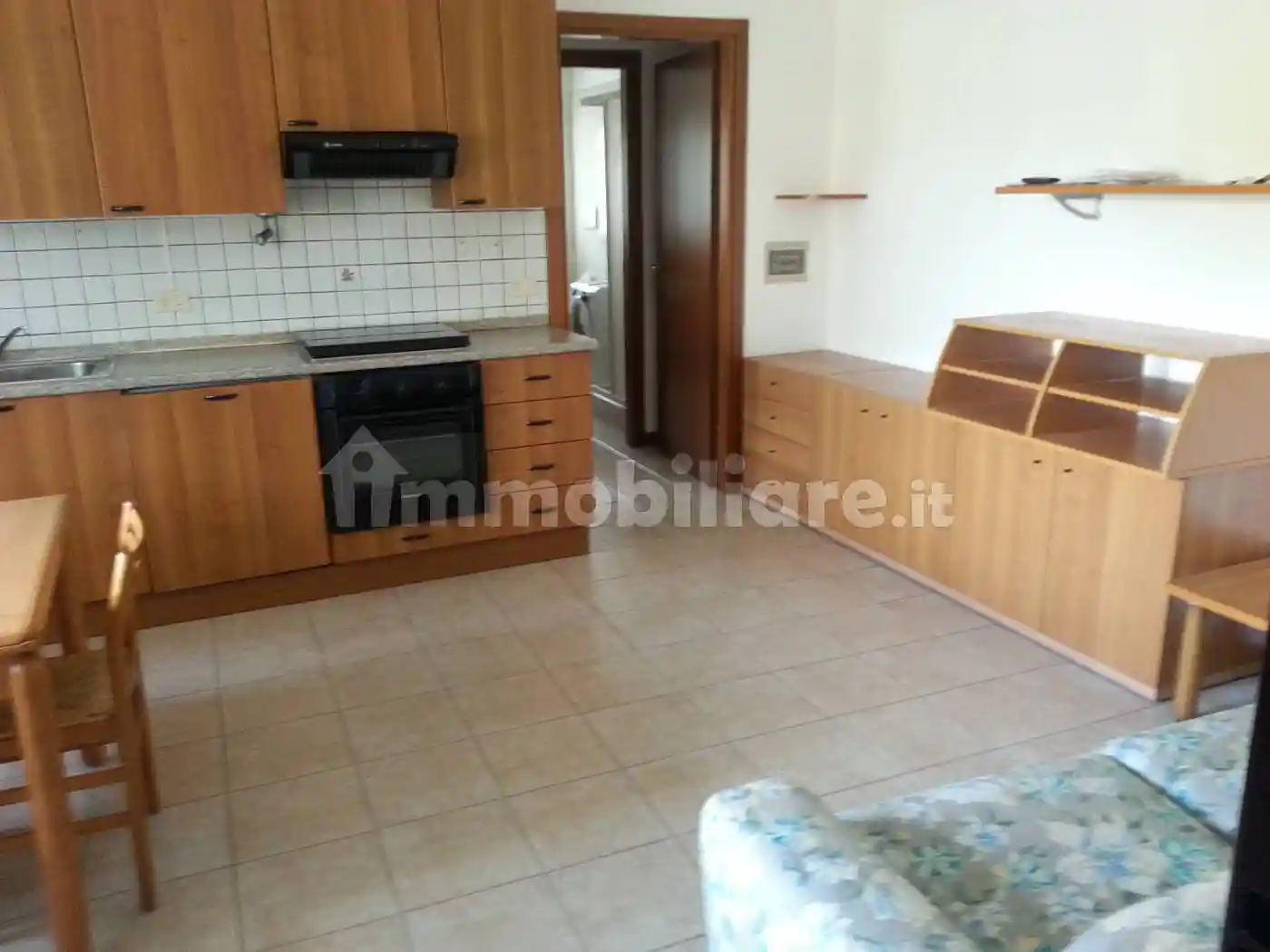 Appartamento in affitto a Montano Lucino