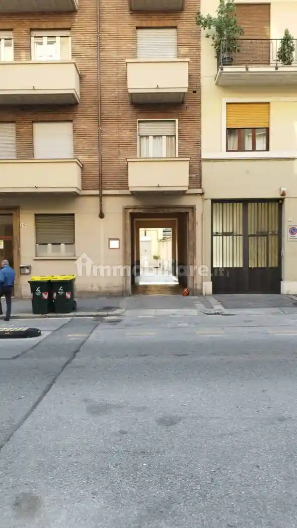 Palazzo - Edificio in vendita a Torino