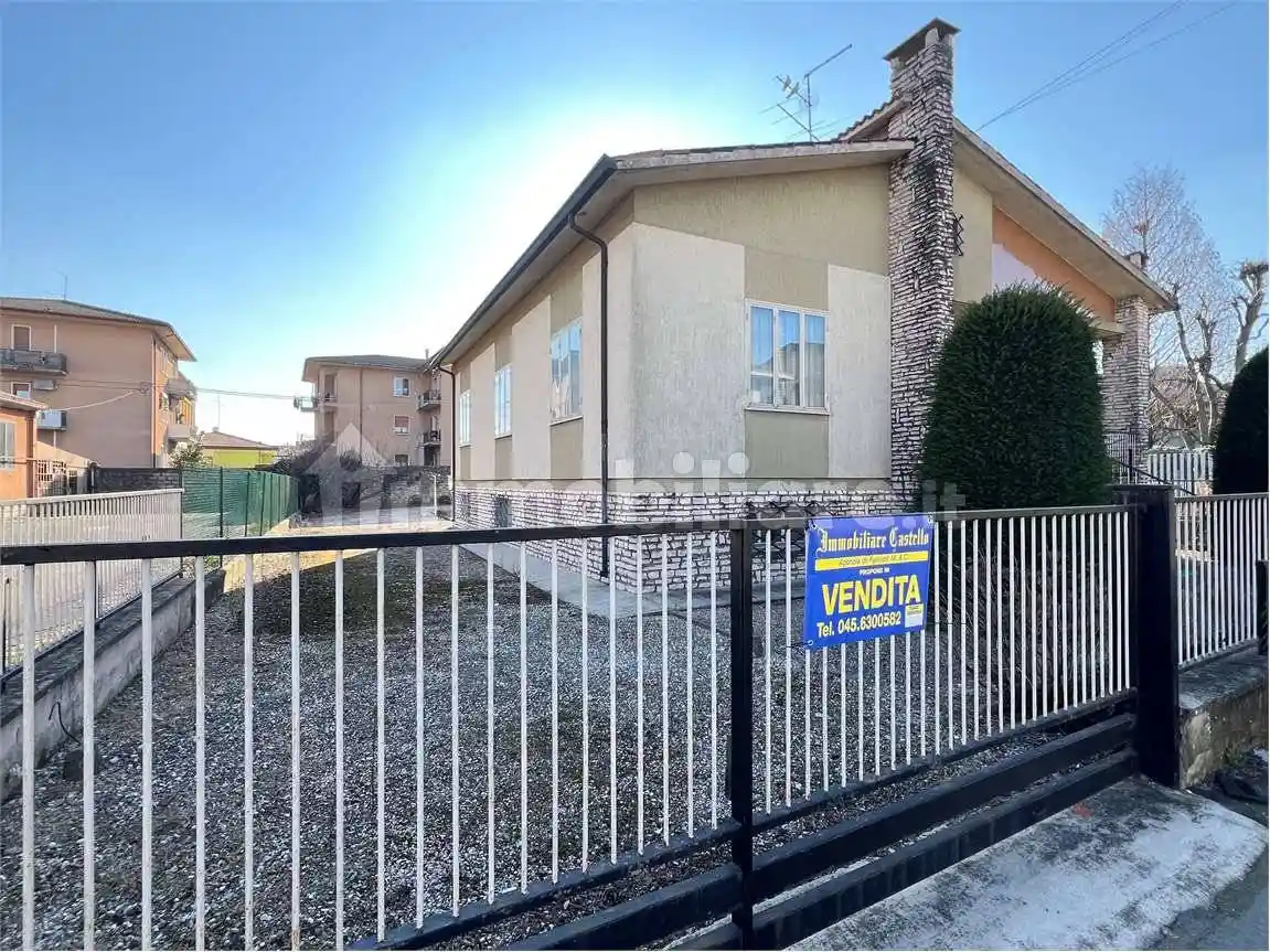 Casa indipendente in vendita a Mozzecane