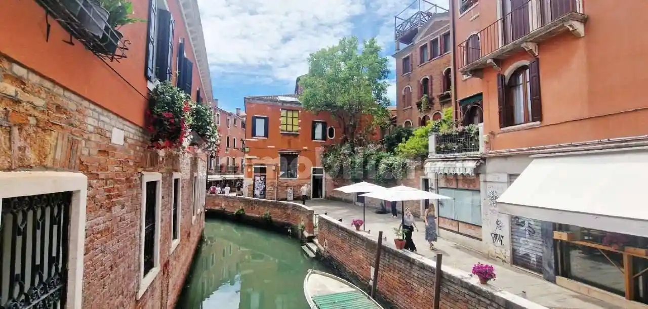 Appartamento in vendita a Venezia