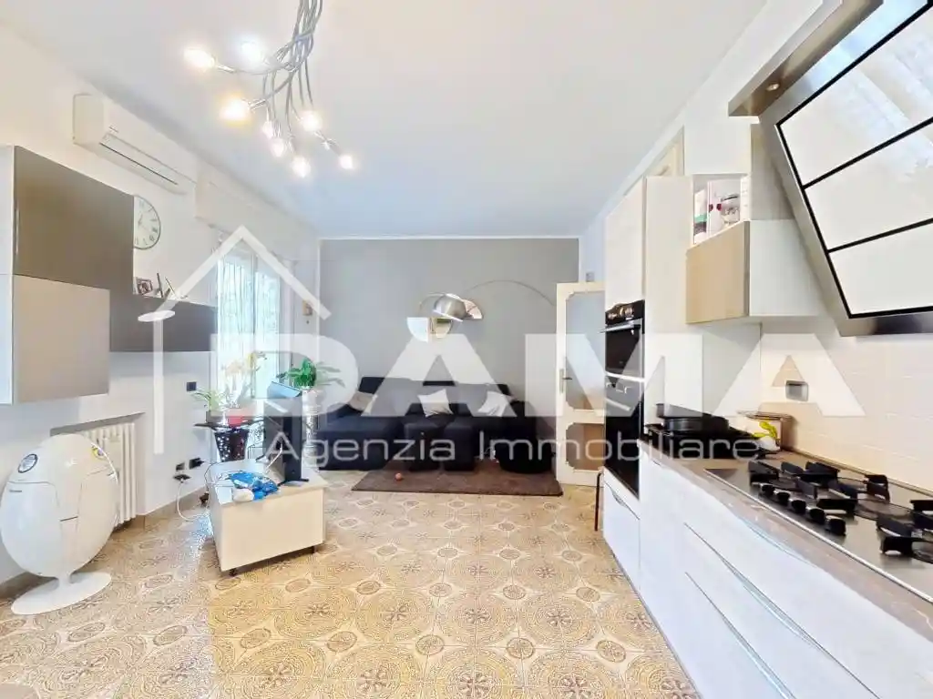 Appartamento in vendita a Forlì