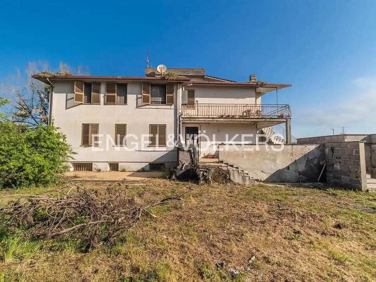 Villa in vendita a Roma