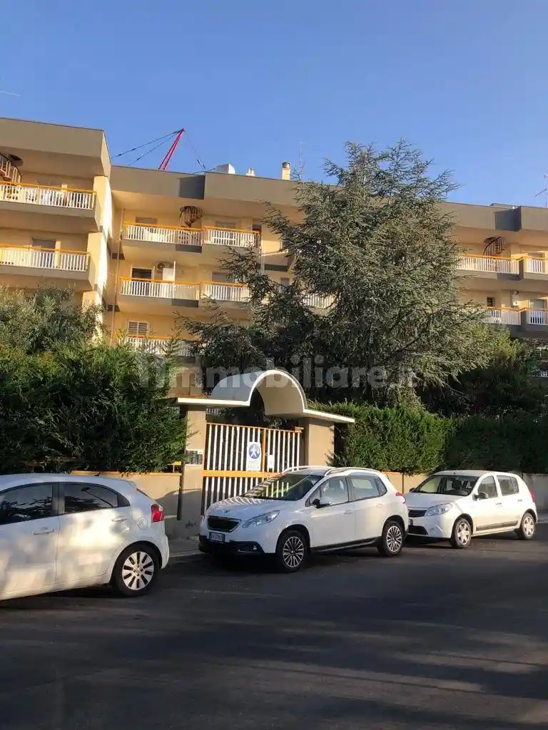 Appartamento in affitto a Bari