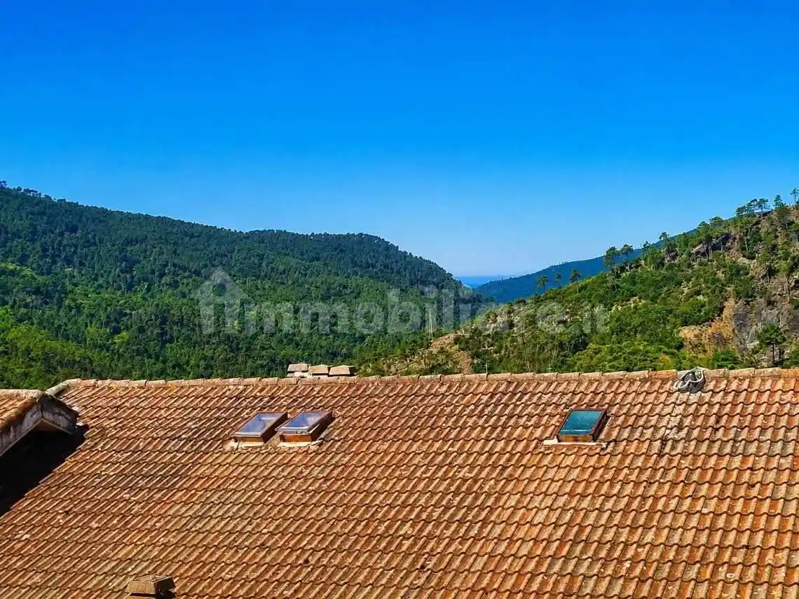 Appartamento in vendita a Deiva Marina