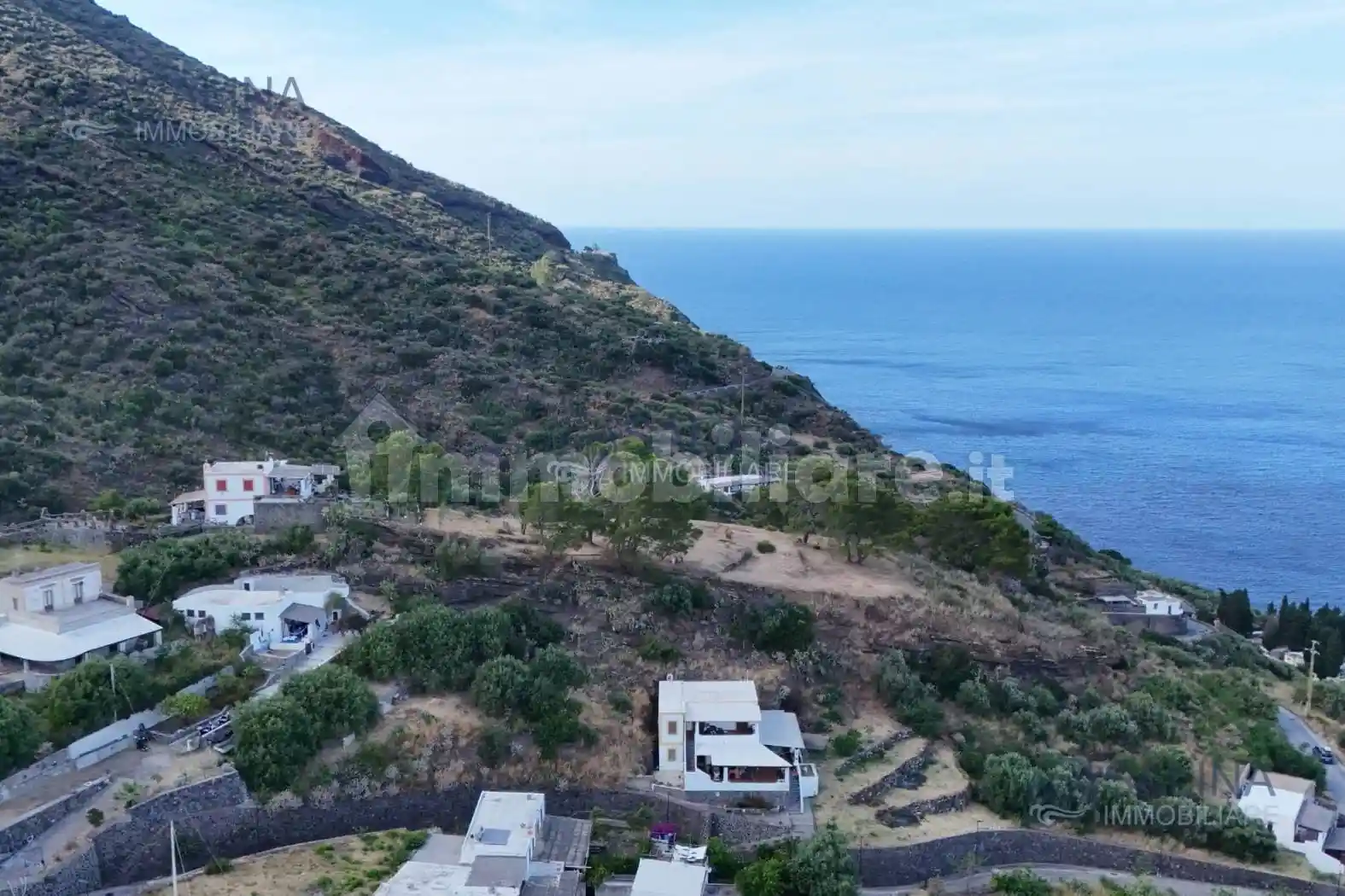 Villa in vendita a Santa Marina Salina