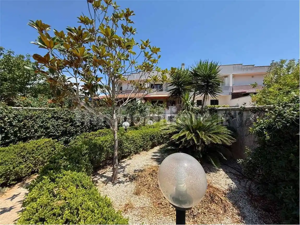 Villa in vendita a Brindisi