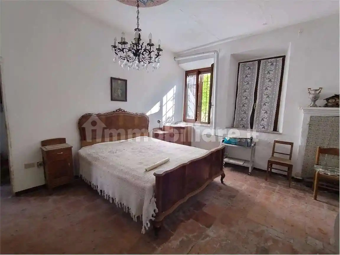 Casa indipendente in vendita a Carpaneto Piacentino