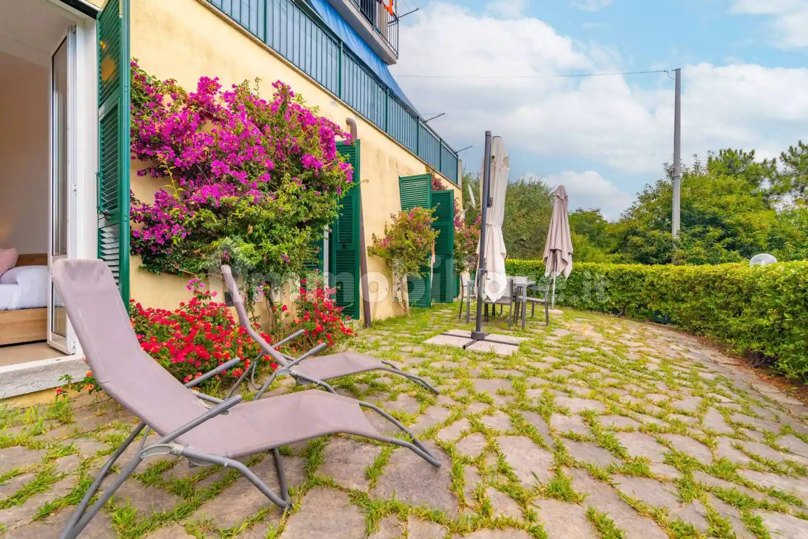 Appartamento in vendita a Calice Ligure