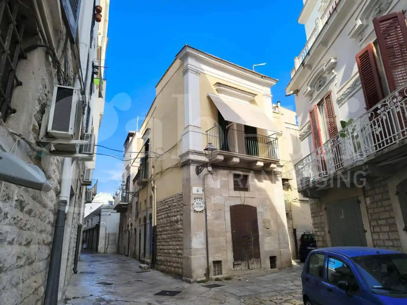 Palazzo - Edificio in vendita a Andria