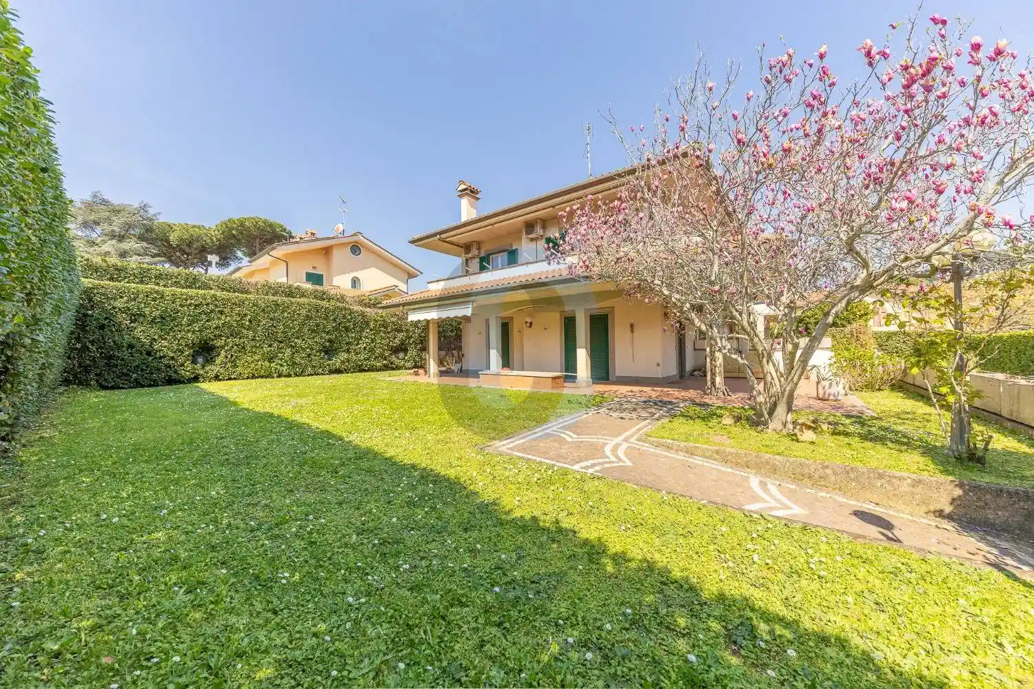 Villa in vendita a Grottaferrata