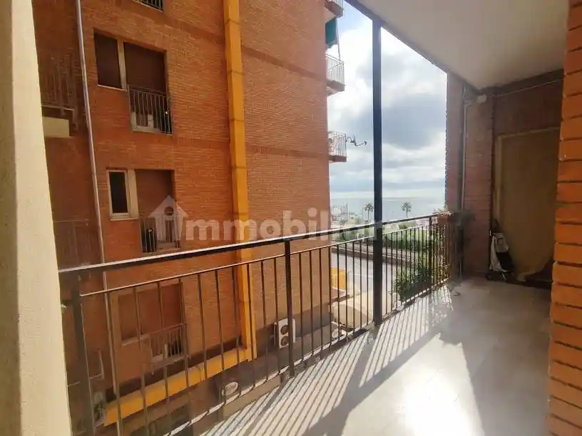 Appartamento in vendita a Borghetto Santo Spirito