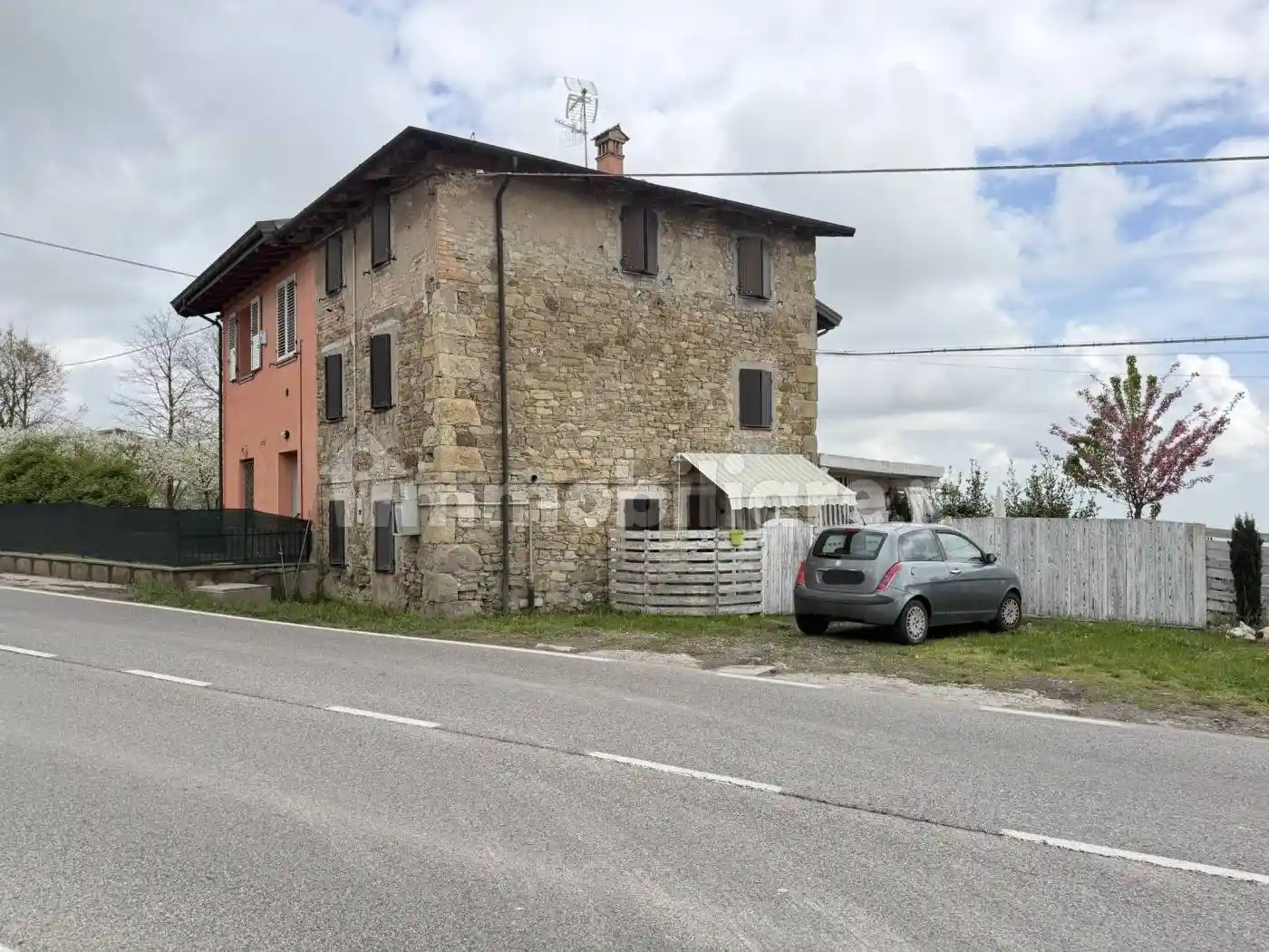 Casa indipendente in vendita a Pavullo nel Frignano