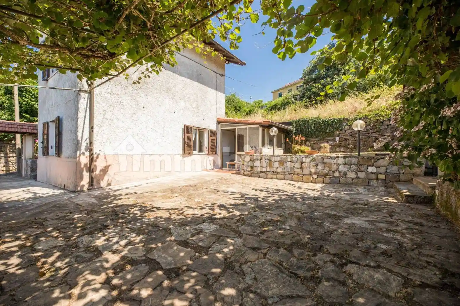 Casa indipendente in vendita a Genova