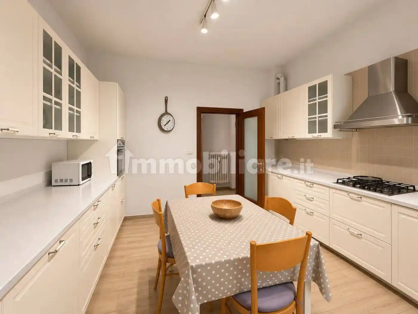 Appartamento in vendita a Bologna