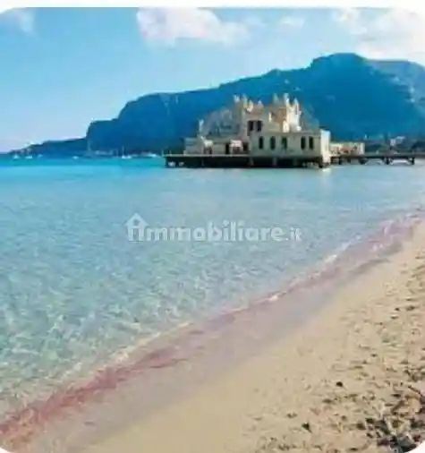 Appartamento in affitto a Palermo