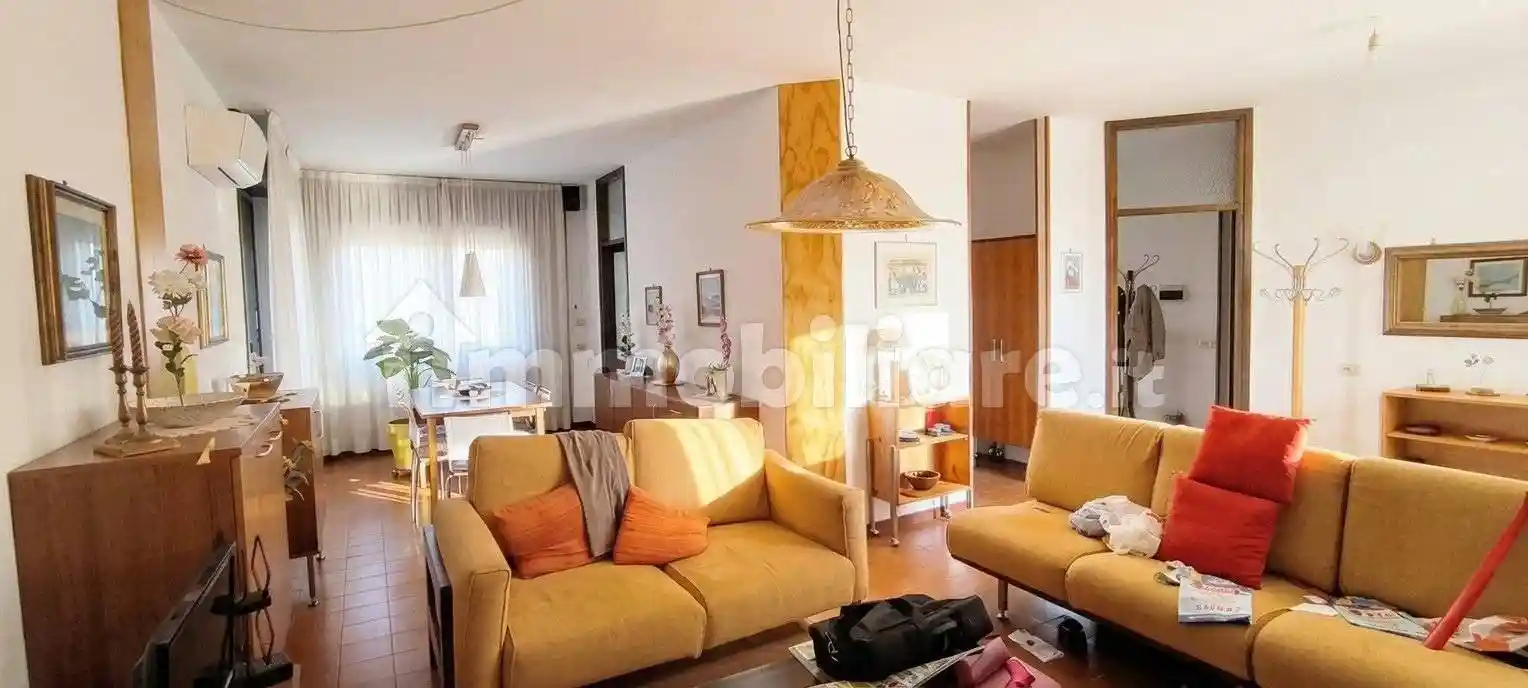 Villa in vendita a Legnano