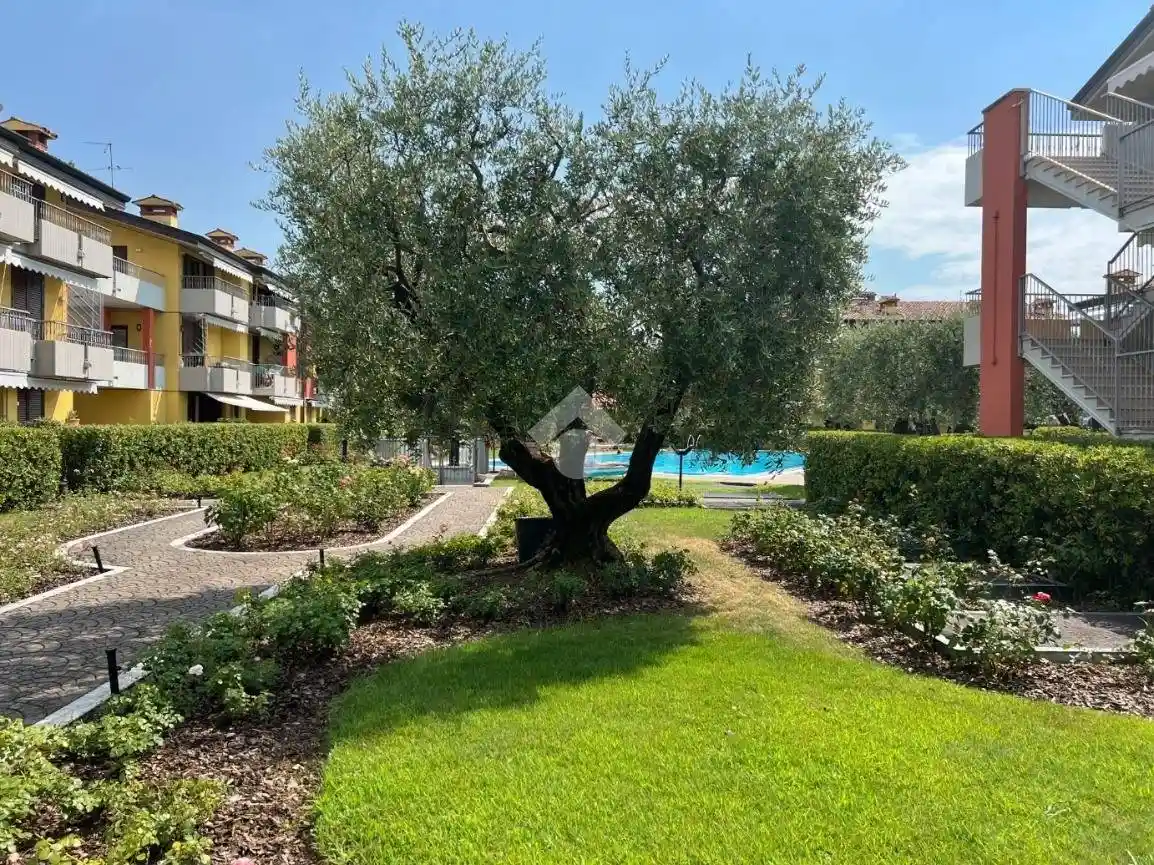 Appartamento in vendita a Sirmione